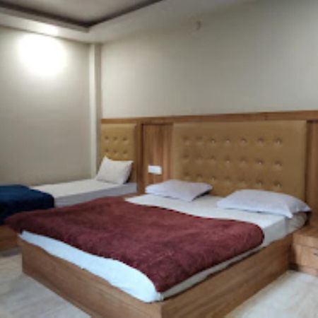 New Kumar Hotel & Banquet Lucknow Exterior photo