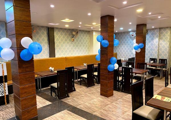 New Kumar Hotel & Banquet Lucknow Exterior photo